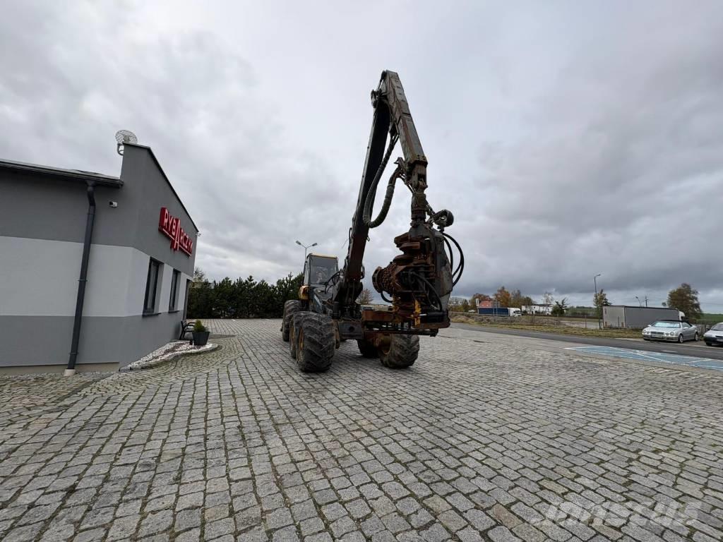 Ponsse Bear 6W حصادات