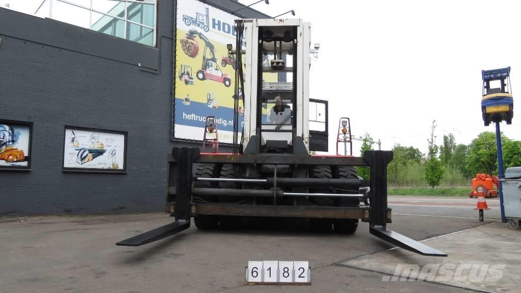 Svetruck 30120/46 شاحنات الديزل