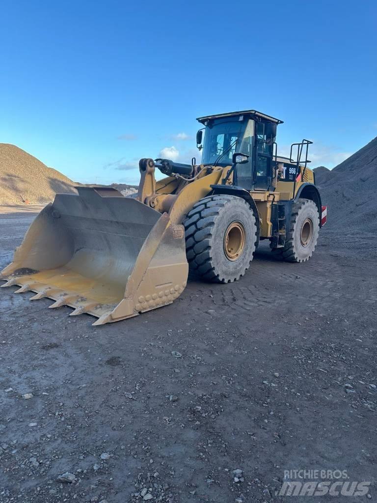 CAT 966 K لوادر بعجل