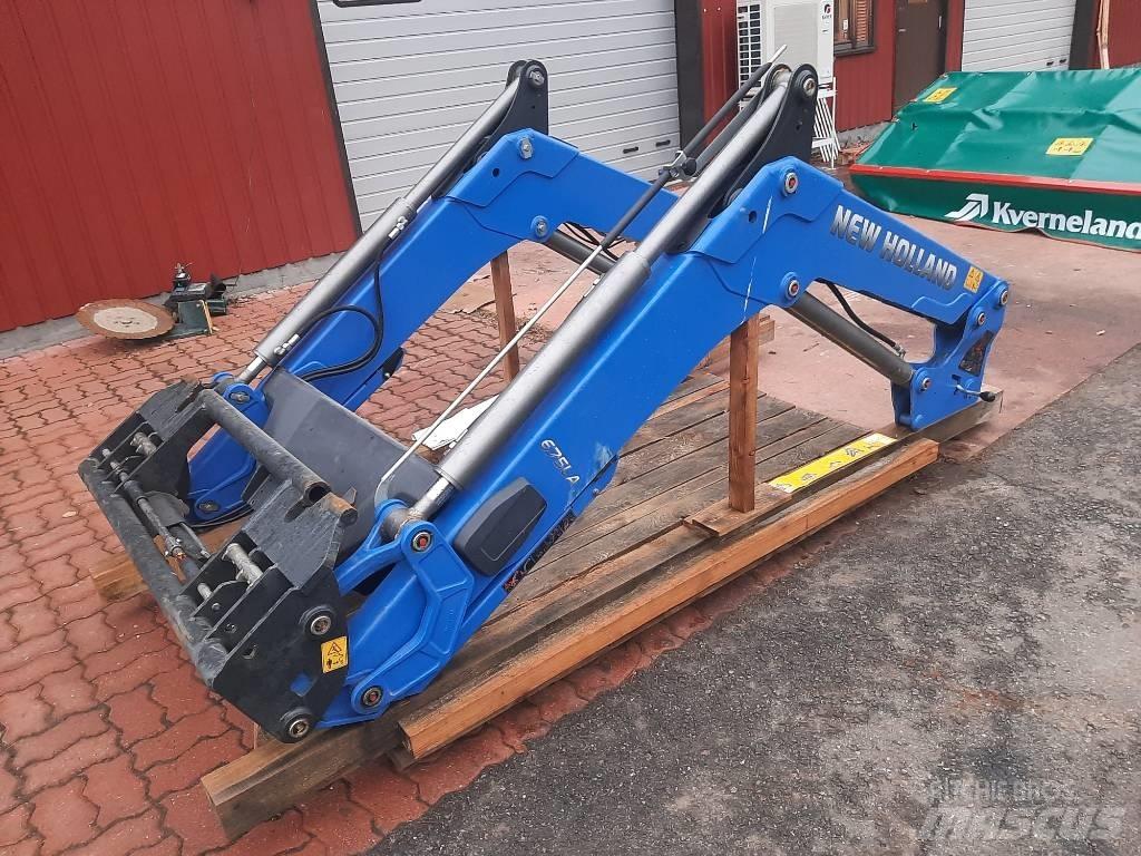 New Holland 675 LA لوادر وحفارات أمامية