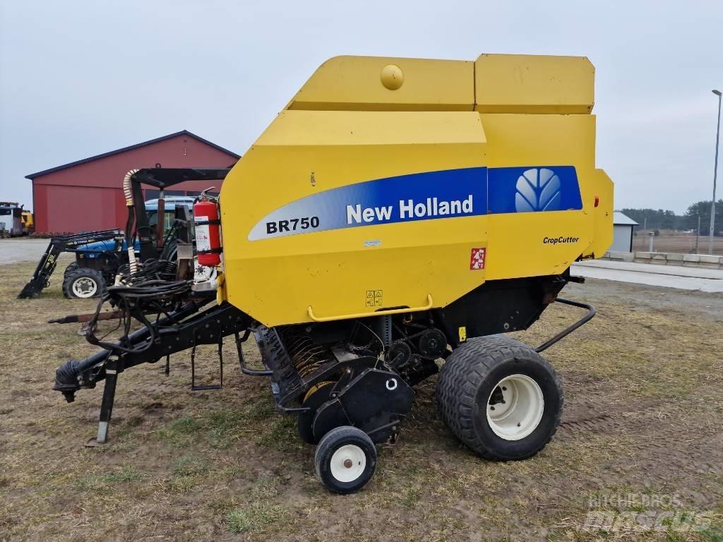 New Holland BR 750 محزمات مستديرة