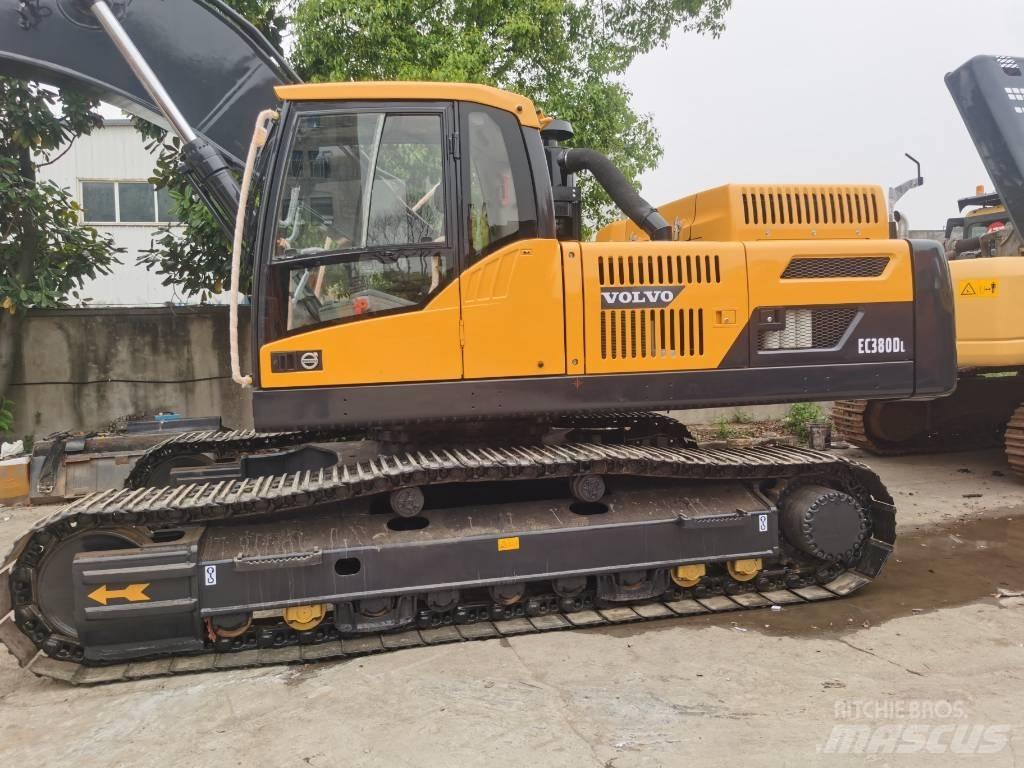 Volvo EC 380 D L حفارات زحافة