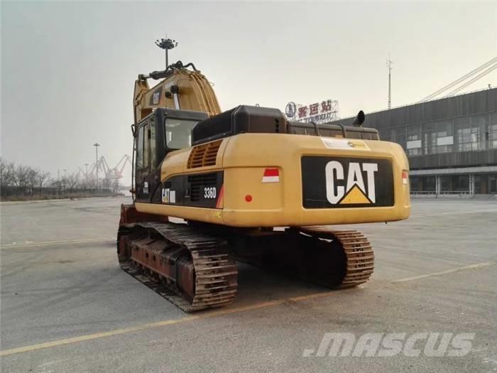 CAT 336 D حفارات زحافة