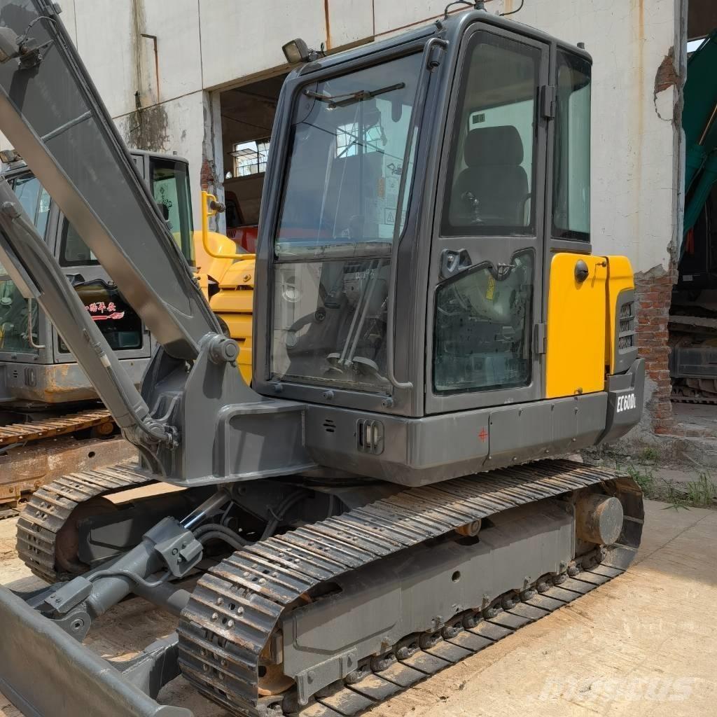 Volvo EC60 حفارات صغيرة أقل من 7 طن (حفارات صغيرة)