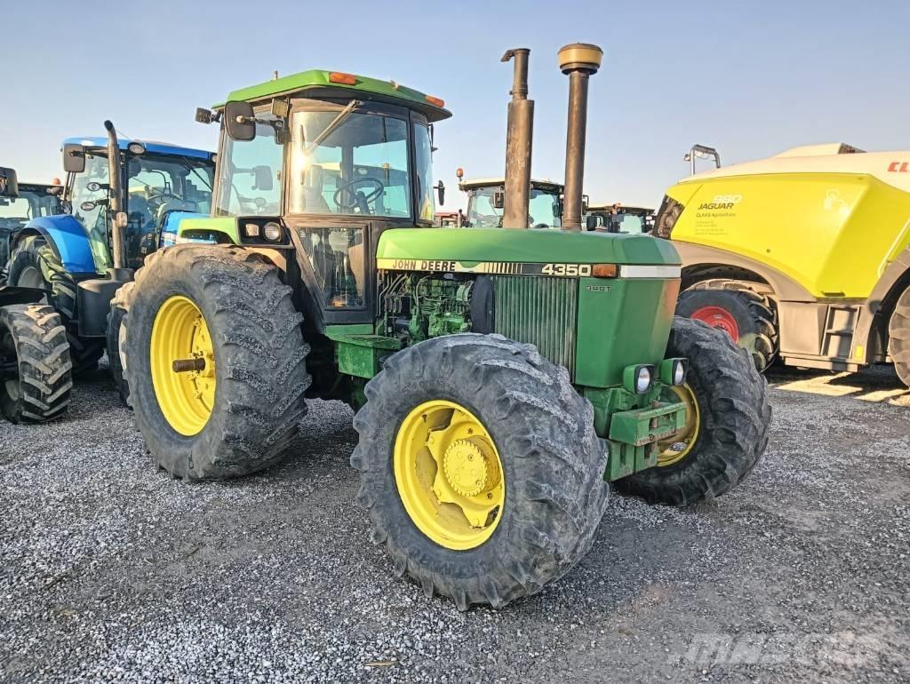 John Deere 4350 الجرارات