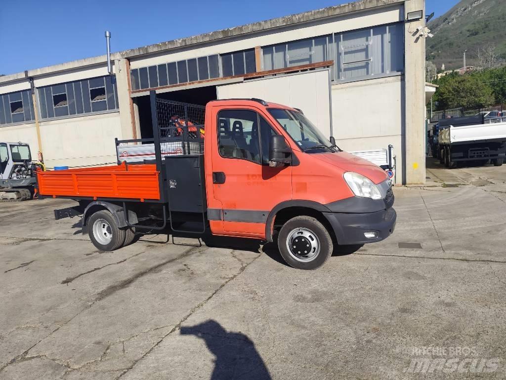Iveco Daily 35 C 13 شاحنات قلابة