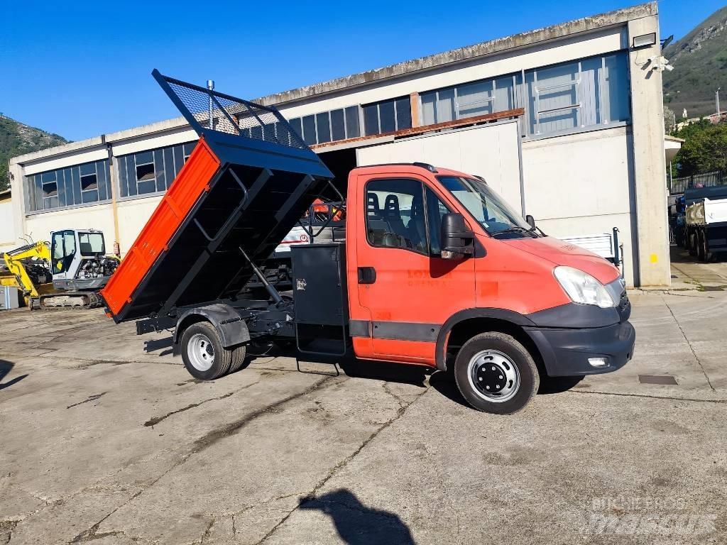 Iveco Daily 35 C 13 شاحنات قلابة
