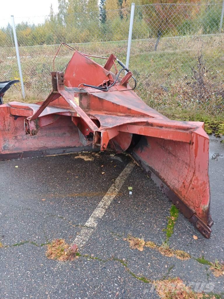 Leppä Leppä 250 قاذفات الجليد