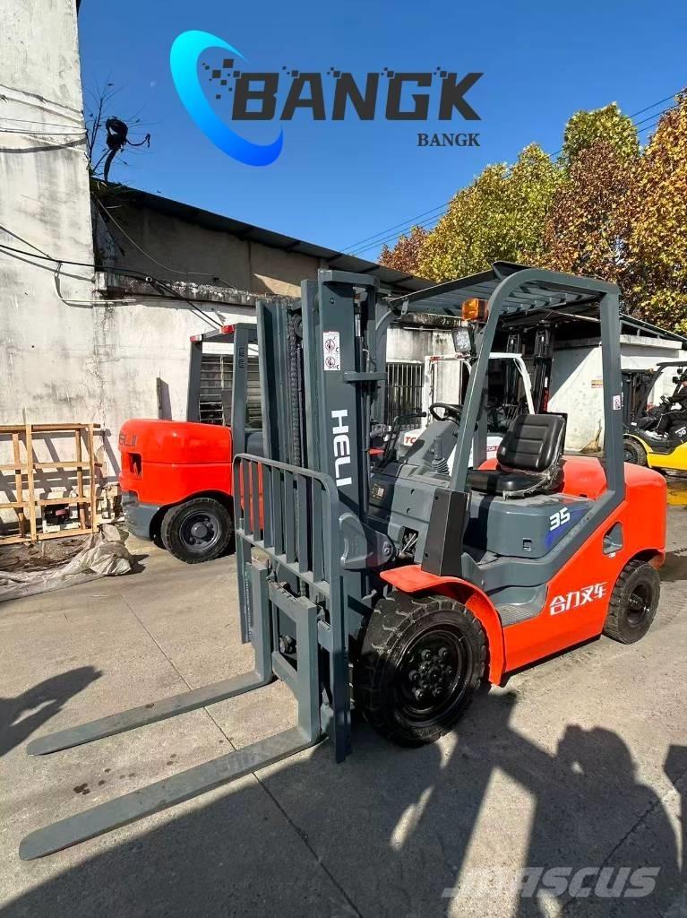 Heli CPCD 35 شاحنات الديزل