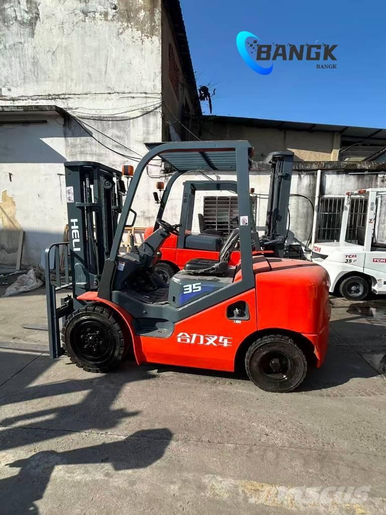 Heli CPCD 35 شاحنات الديزل