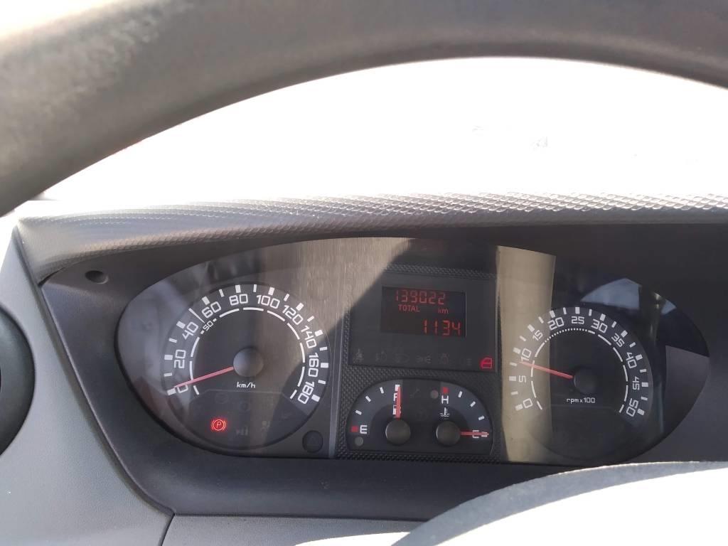 Iveco Daily 35 C 10 هيكل صندوقي