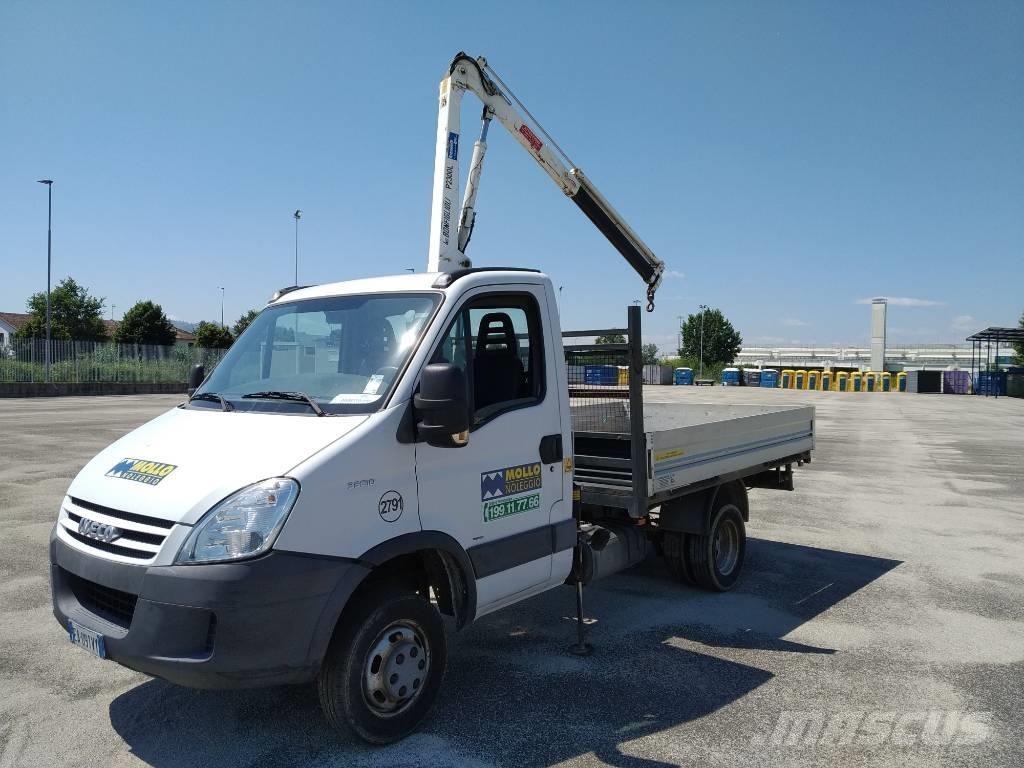 Iveco Daily 35 C 10 هيكل صندوقي