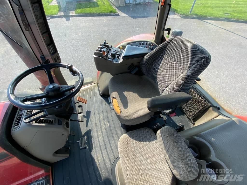 Case IH Magnum 335 الجرارات