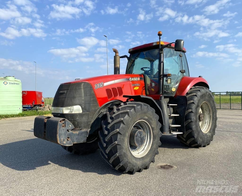 Case IH Magnum 335 الجرارات