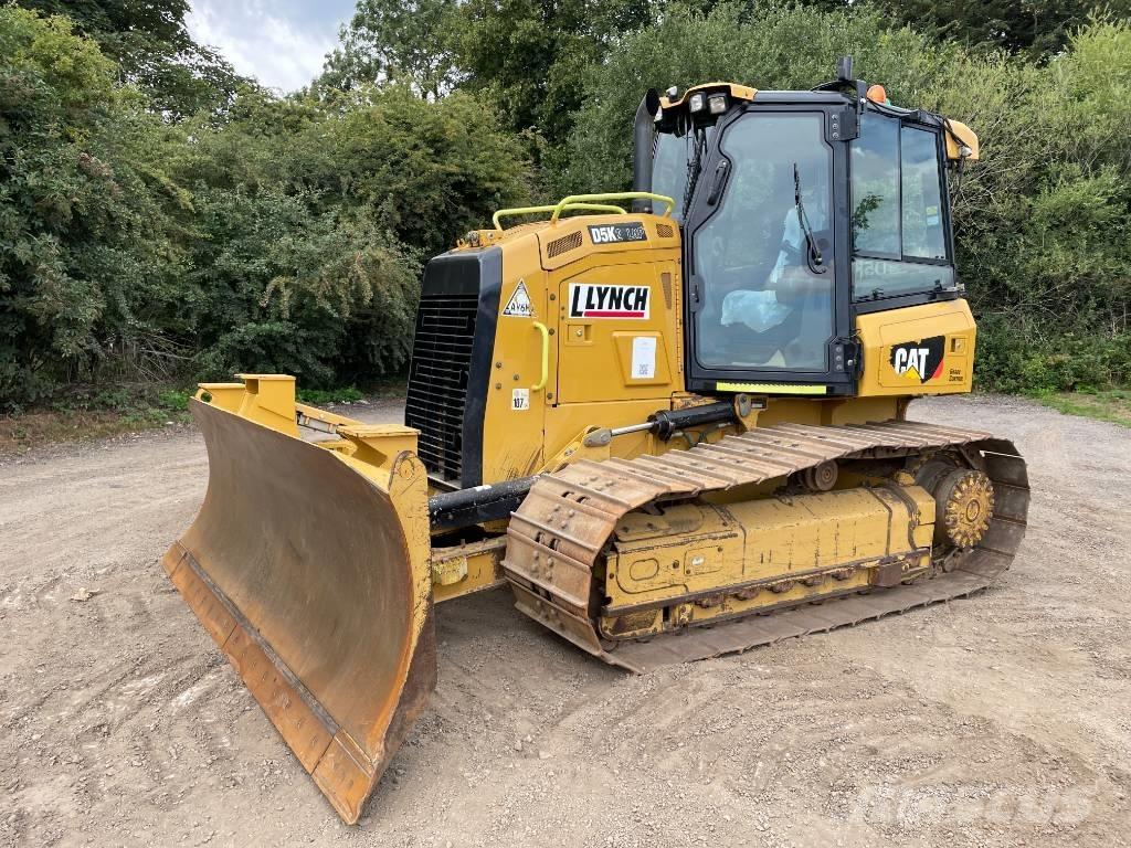 CAT D5 K 2 LGP بلدوزرات مجنزرة