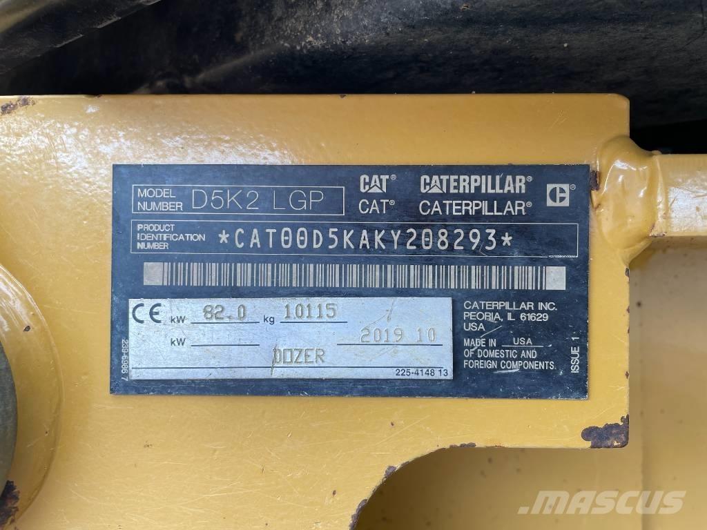 CAT D5 K 2 LGP بلدوزرات مجنزرة