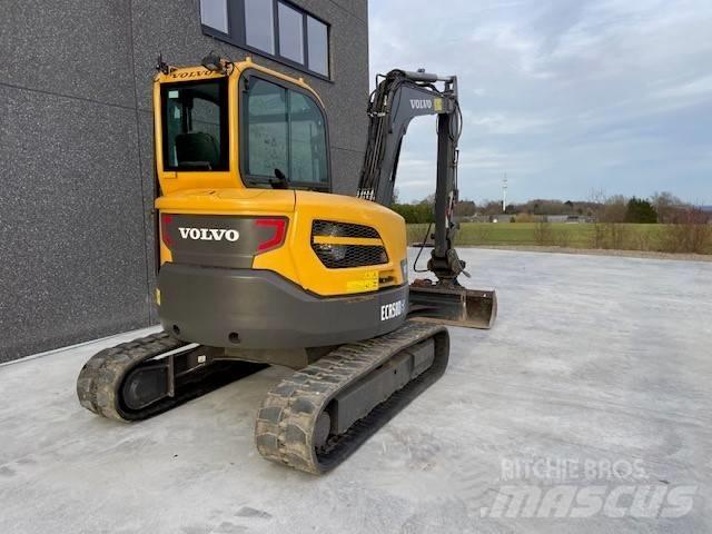 Volvo ECR 58 D حفارات صغيرة أقل من 7 طن (حفارات صغيرة)