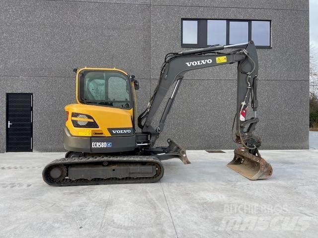 Volvo ECR 58 D حفارات صغيرة أقل من 7 طن (حفارات صغيرة)
