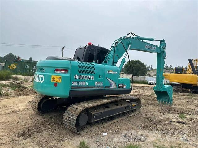 Kobelco SK 140 حفارات زحافة