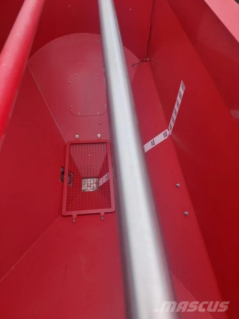 Horsch Pronto 6 DC مثاقيب