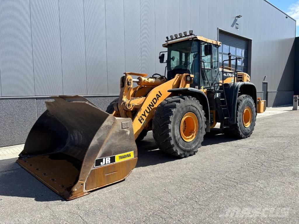 Hyundai HL 770-9 A لوادر بعجل