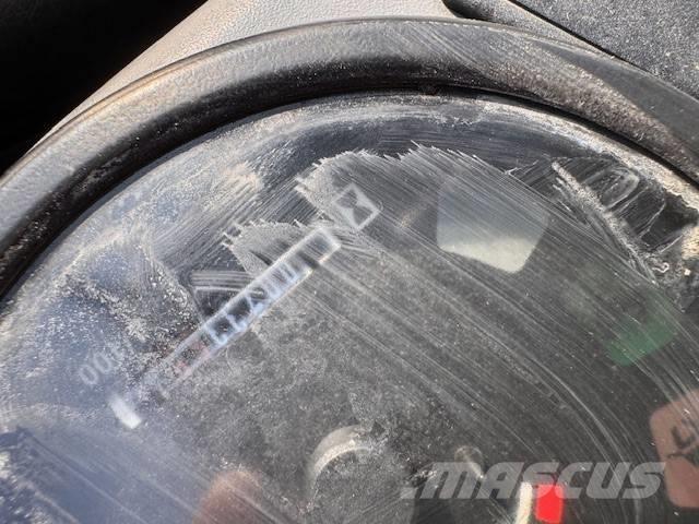 Yanmar Vio 17 حفارات صغيرة أقل من 7 طن (حفارات صغيرة)