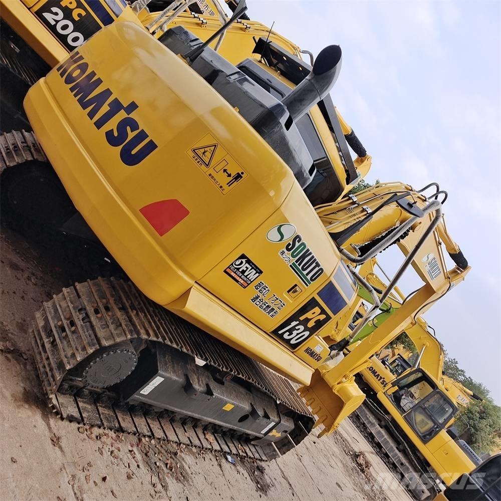 Komatsu PC 130-7 حفارات زحافة