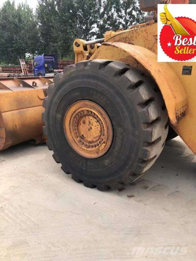 CAT 980 H لوادر بعجل