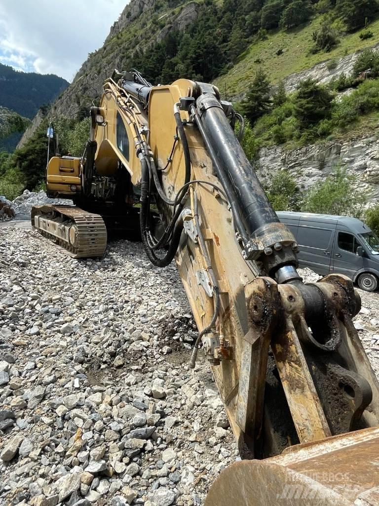CAT 336 D LN حفارات زحافة