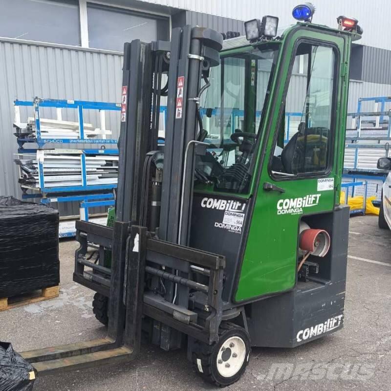 Combilift CB 2500 شاحنة المناولة رباعية الاتجاهات