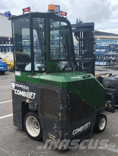 Combilift CB 2500 شاحنة المناولة رباعية الاتجاهات