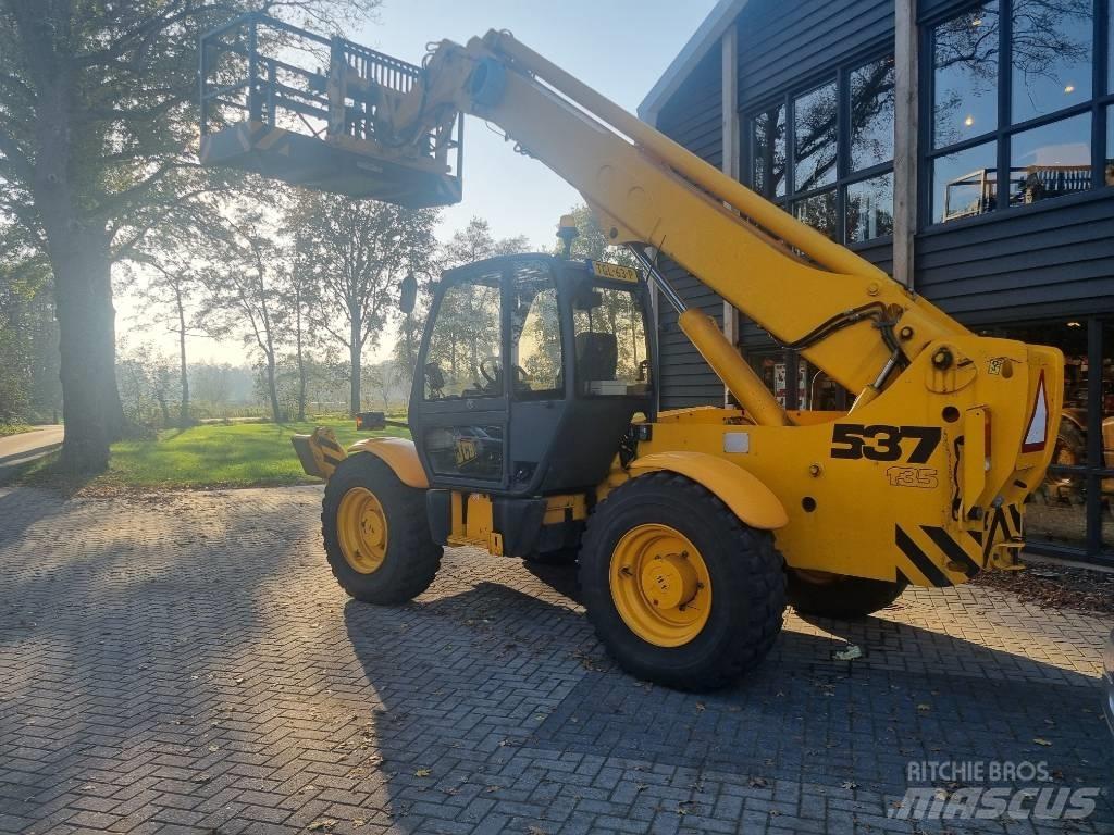 JCB 537-135 مناولات متداخلة