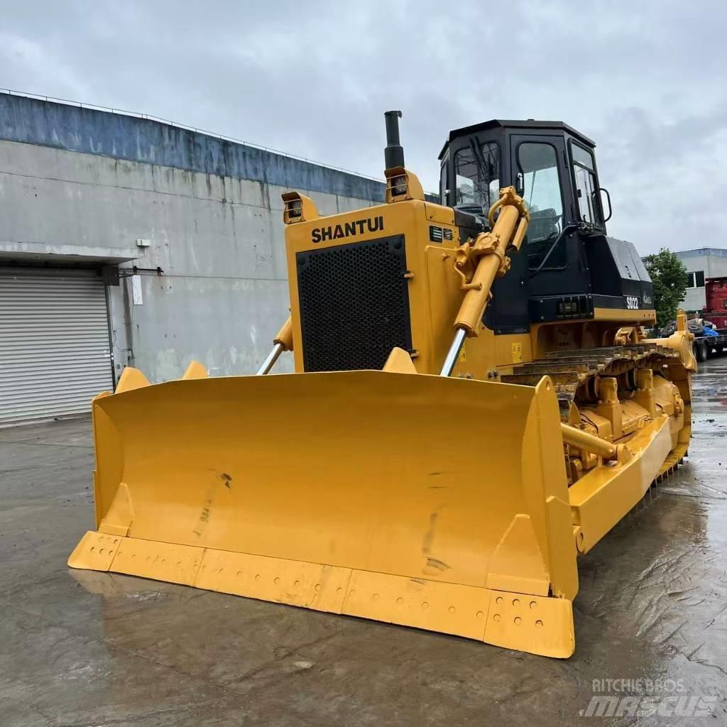 Shantui SD22L بلدوزرات مجنزرة