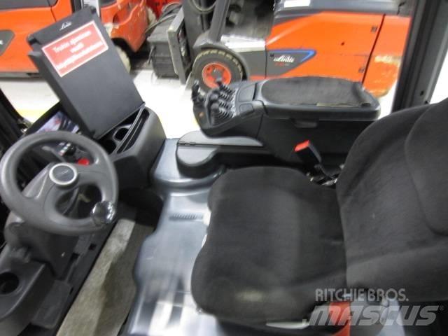 Linde E 16 P شاحنات ذات رافعات شوكية تعمل بالكهرباء