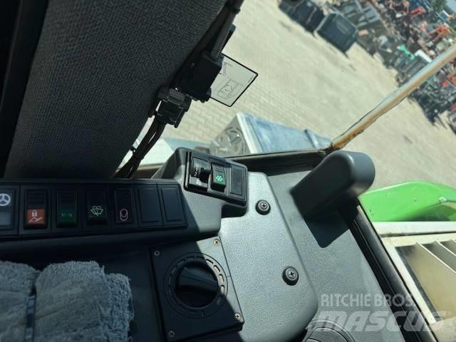 Liebherr L 538 لوادر بعجل