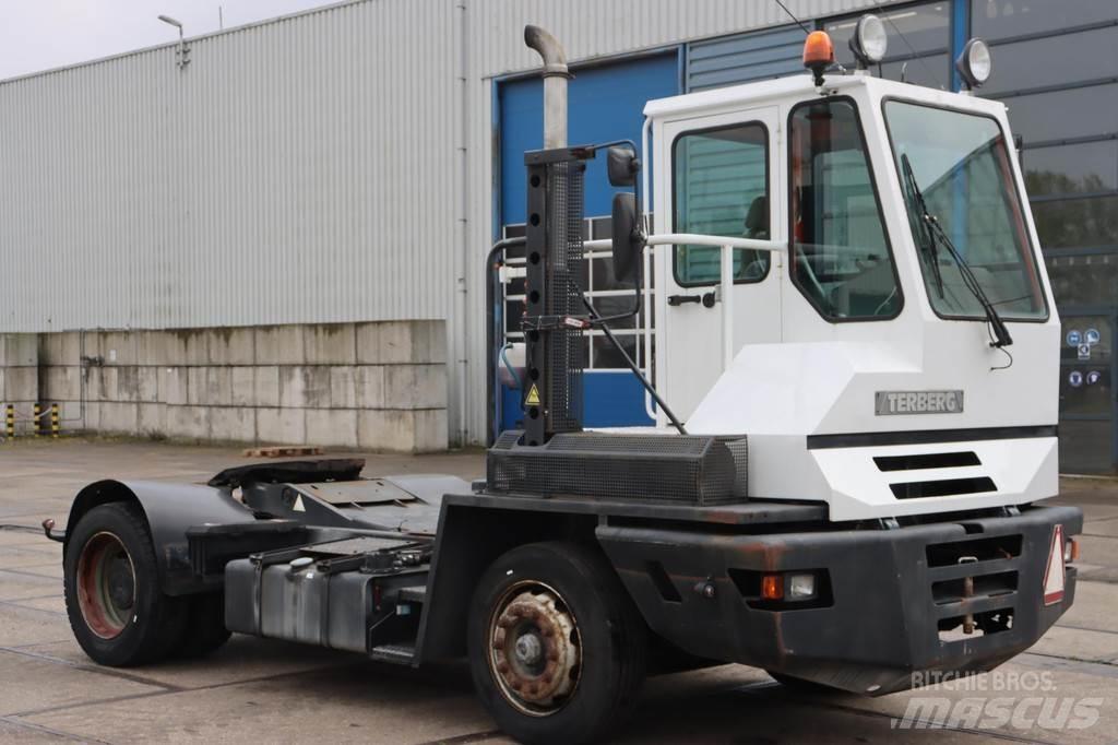 Terberg YT180 جرارات صالات المطارات