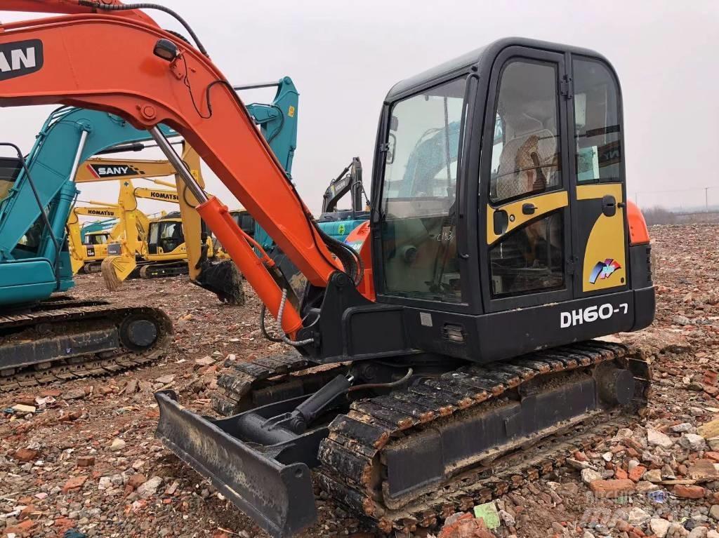 Doosan DH 60-7 حفارات صغيرة أقل من 7 طن (حفارات صغيرة)