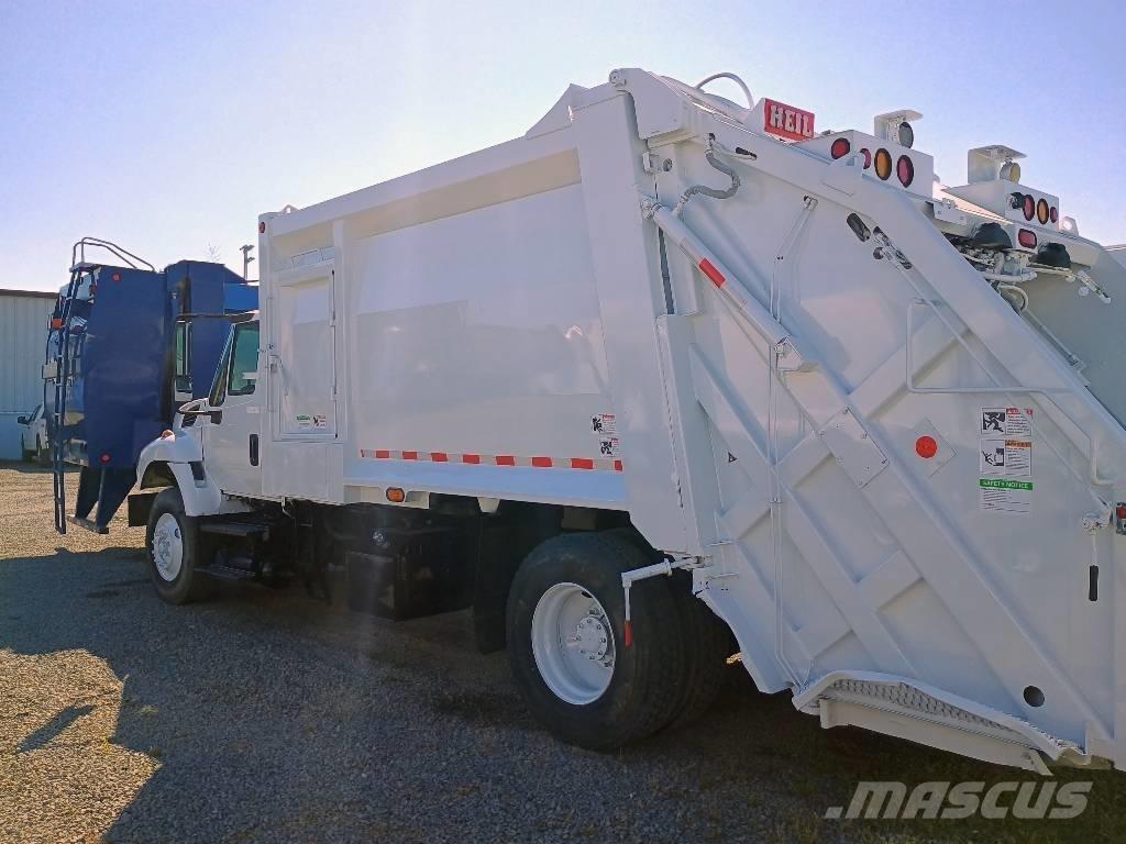 International 7400 شاحنات المخلفات