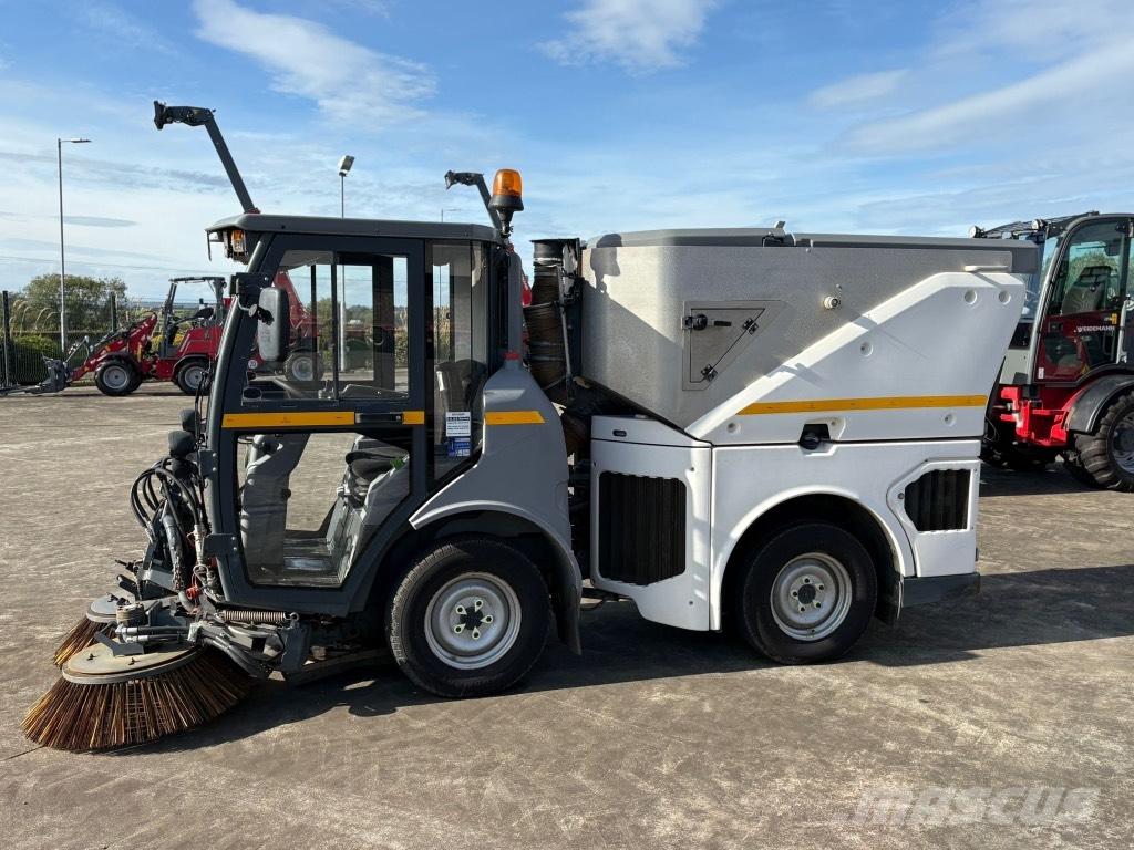 Hako 1600 1600 ناقلات الأدوات