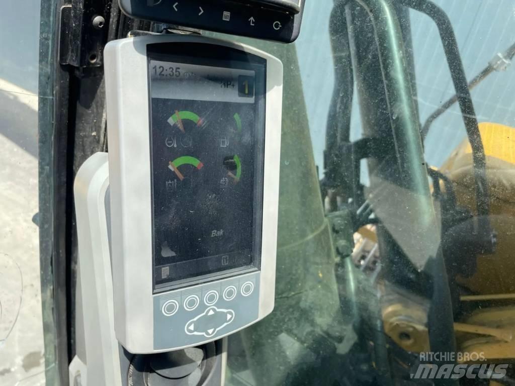 CAT 336F L حفارات زحافة