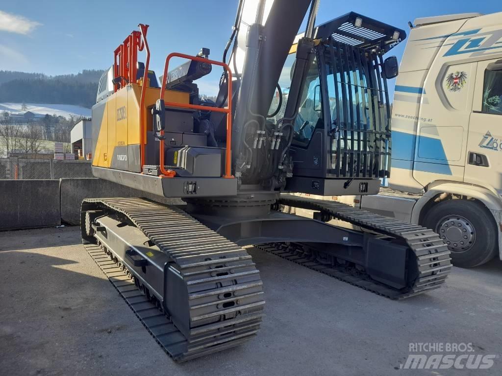 Volvo EC 250 EL حفارات زحافة