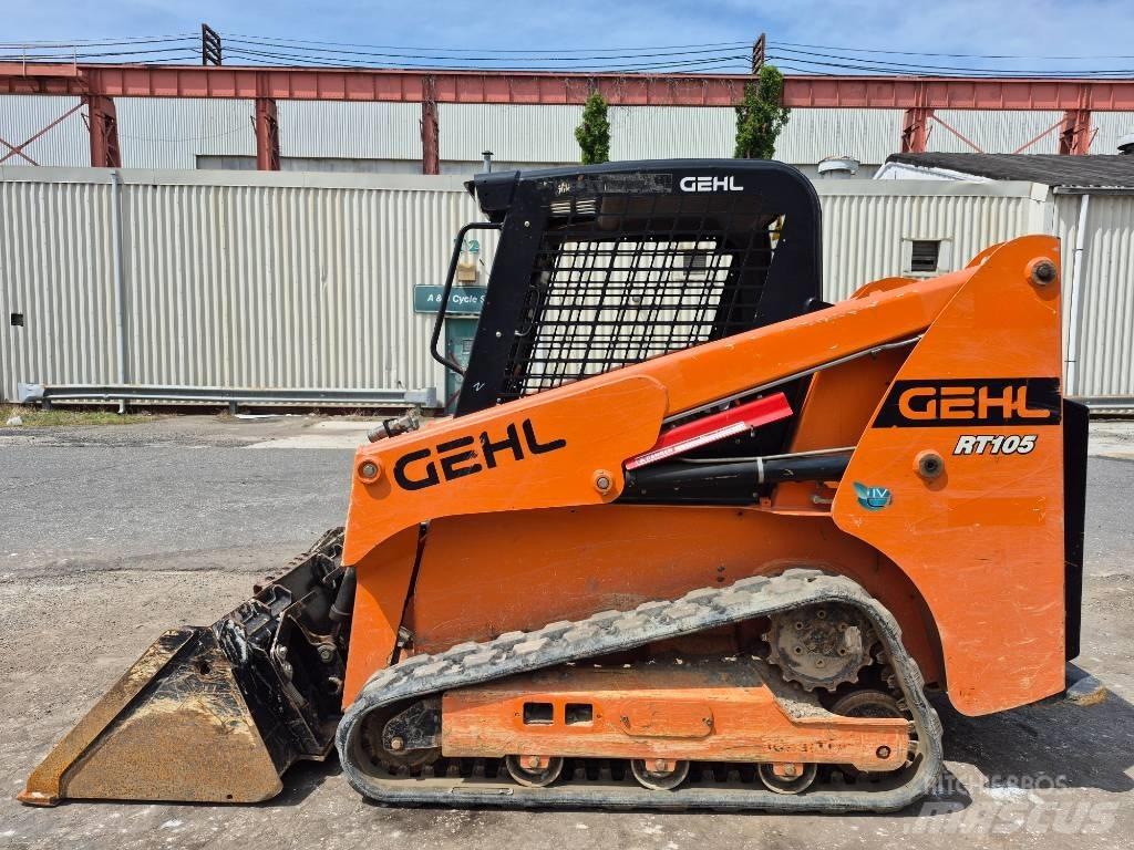 Gehl RT 105 لوادر انزلاقية التوجيه