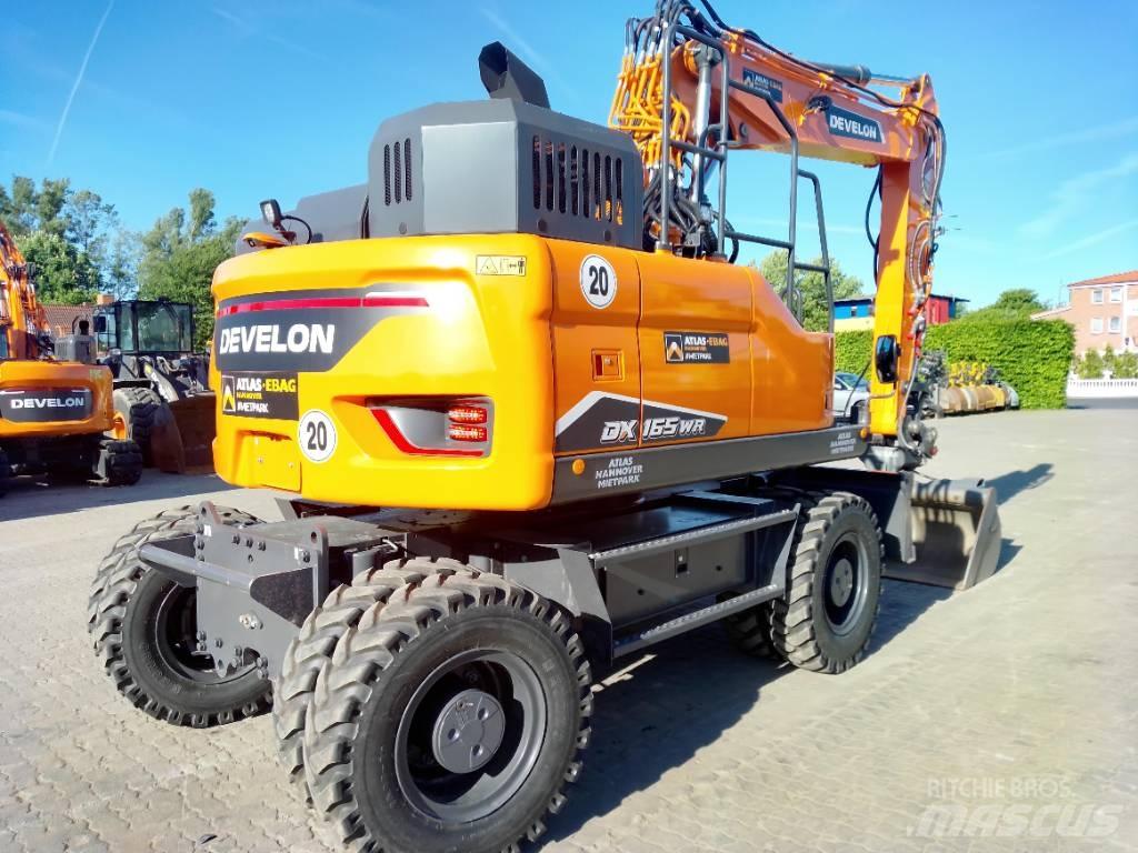 Develon DX 165 WR-7 حفارات بعجل