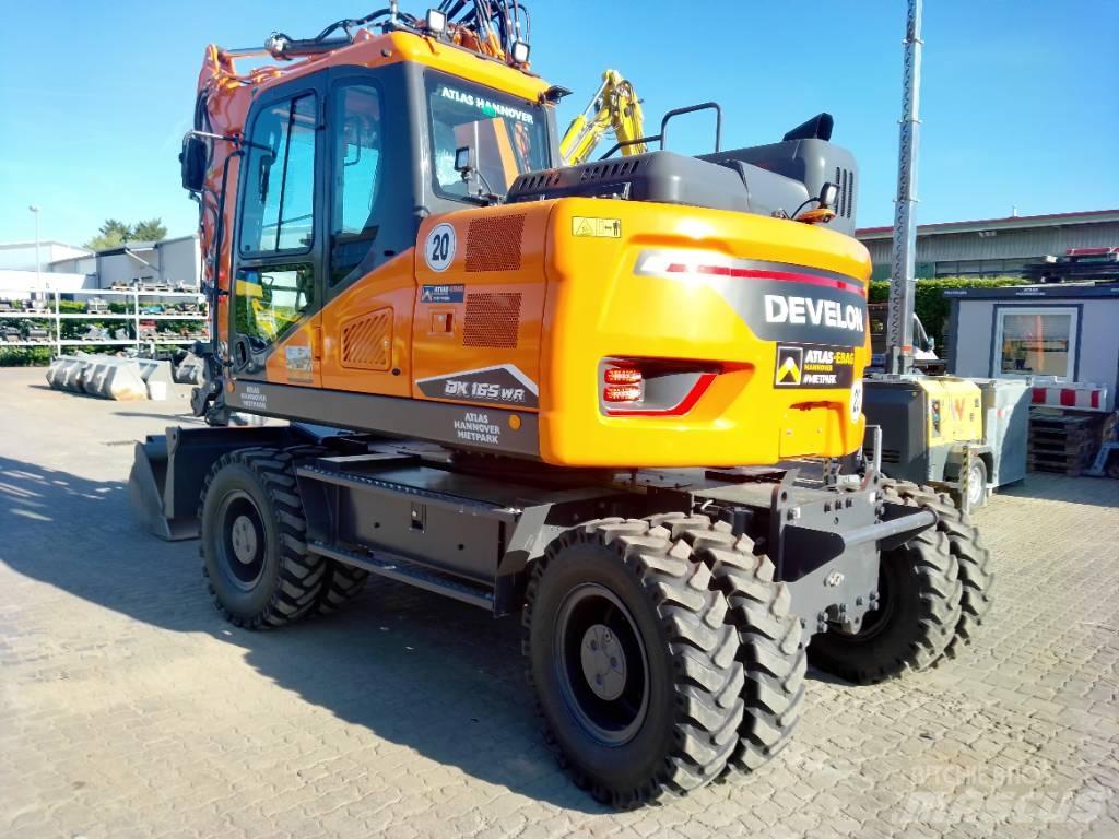 Develon DX 165 WR-7 حفارات بعجل