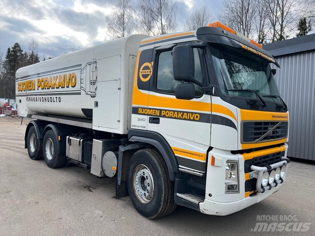 Volvo FM9 شاحنات مزدوجة / خلخلة