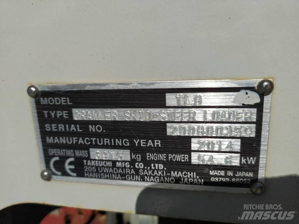 Takeuchi TL 8 لوادر انزلاقية التوجيه