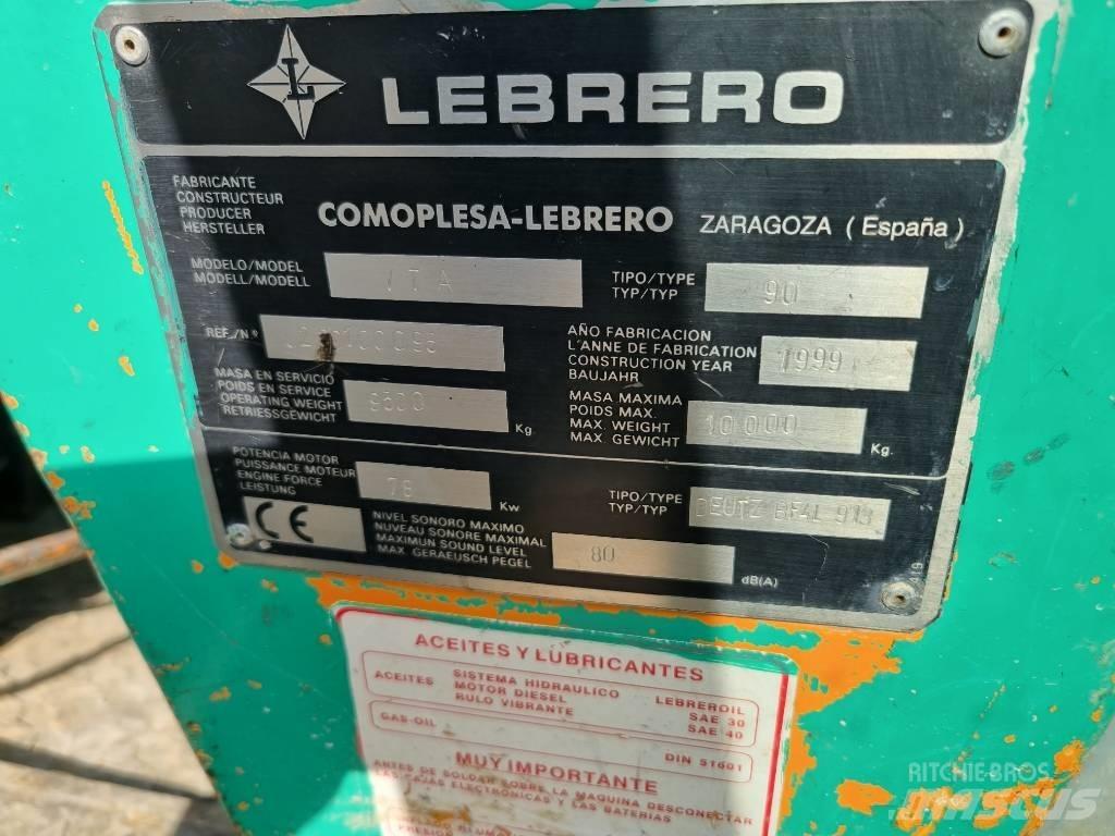 Lebrero VTA90 مداحل ثنائية الاسطوانة