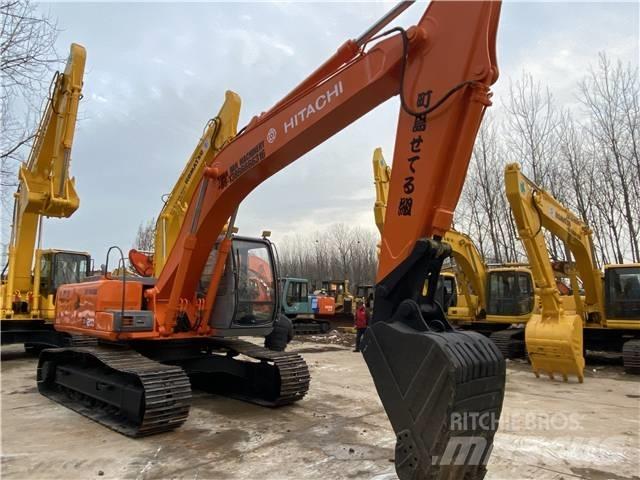 Hitachi EX 200-5 حفارات زحافة