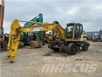 Doosan DX 160 WR حفارات بعجل