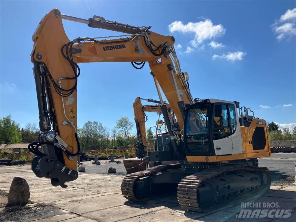 Liebherr R930 حفارات زحافة